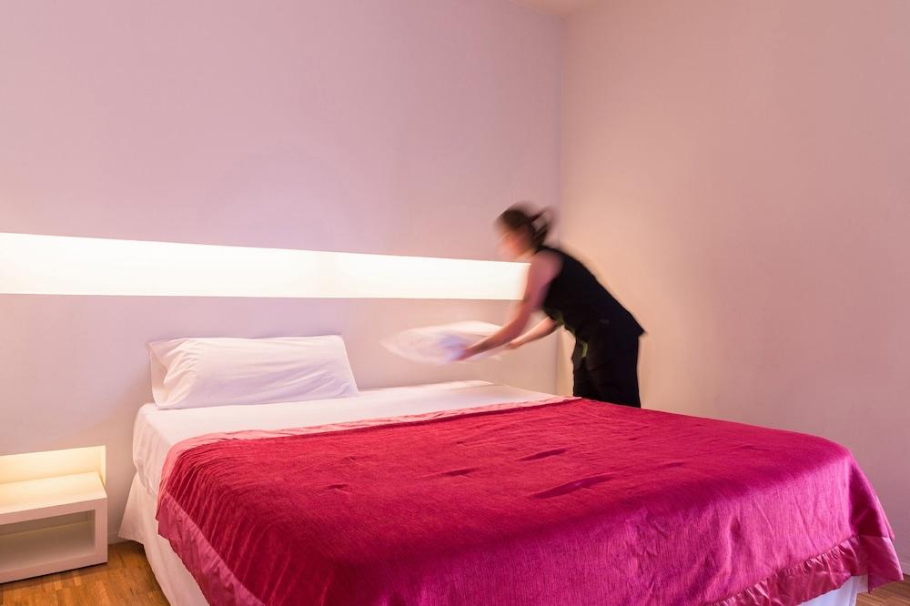 Hotel Spa La Romana, The Originals Relais Екстер'єр фото