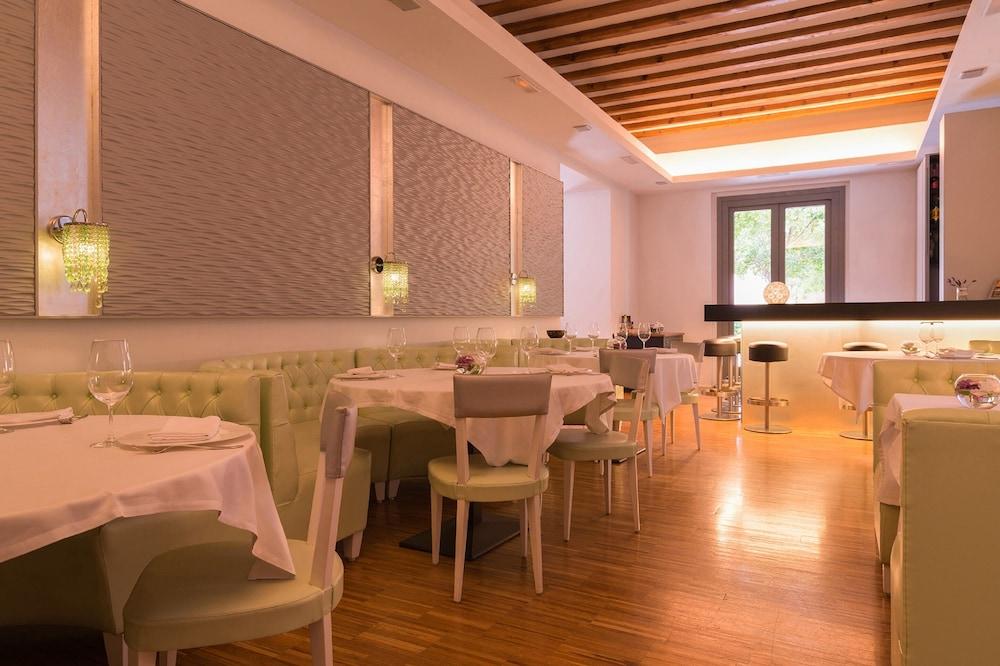 Hotel Spa La Romana, The Originals Relais Екстер'єр фото